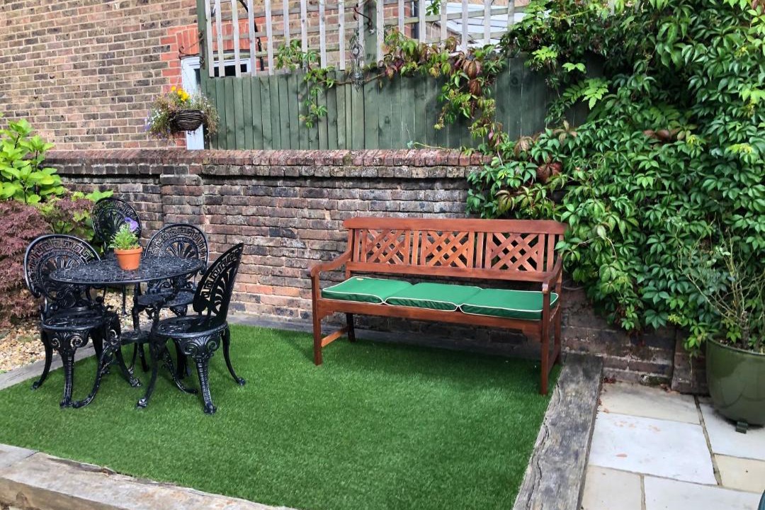 Photo of Patio Balcony in Horsham