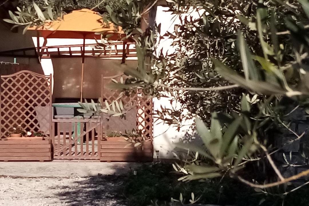 Photo of Buildings in Sablet