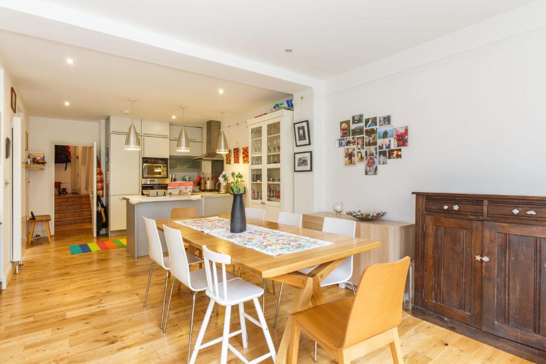 Photo of Livingroom in Kilburn