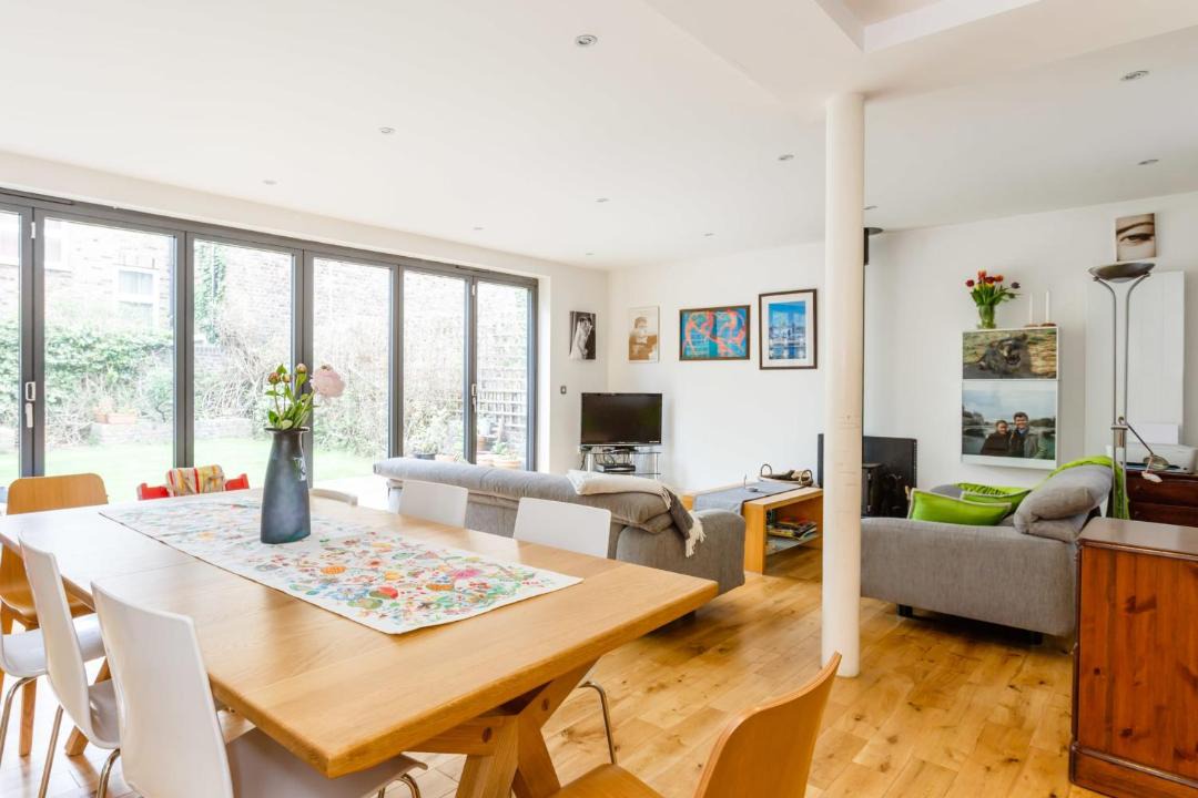 Photo of Livingroom in Kilburn