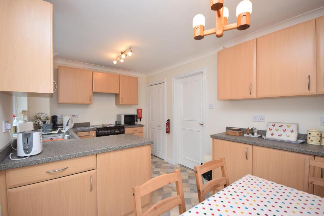 Photo of Kitchen in Midhurst