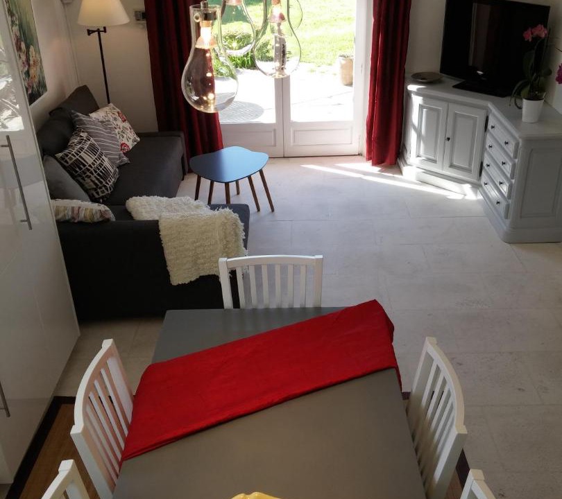 Photo of Others in Robion