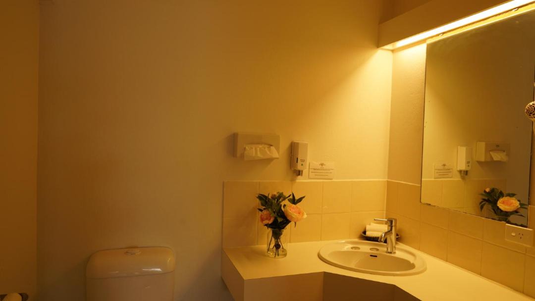 Photo of Bathroom in Singleton
