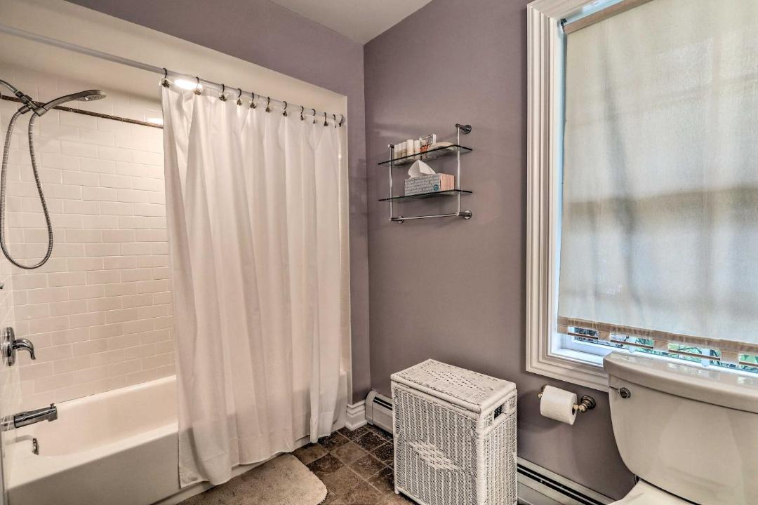 Photo of Others in Atlantic Highlands