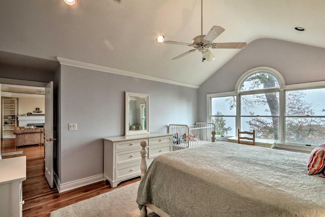 Photo of Others in Atlantic Highlands