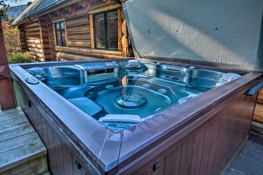 Photo of Others in Conner