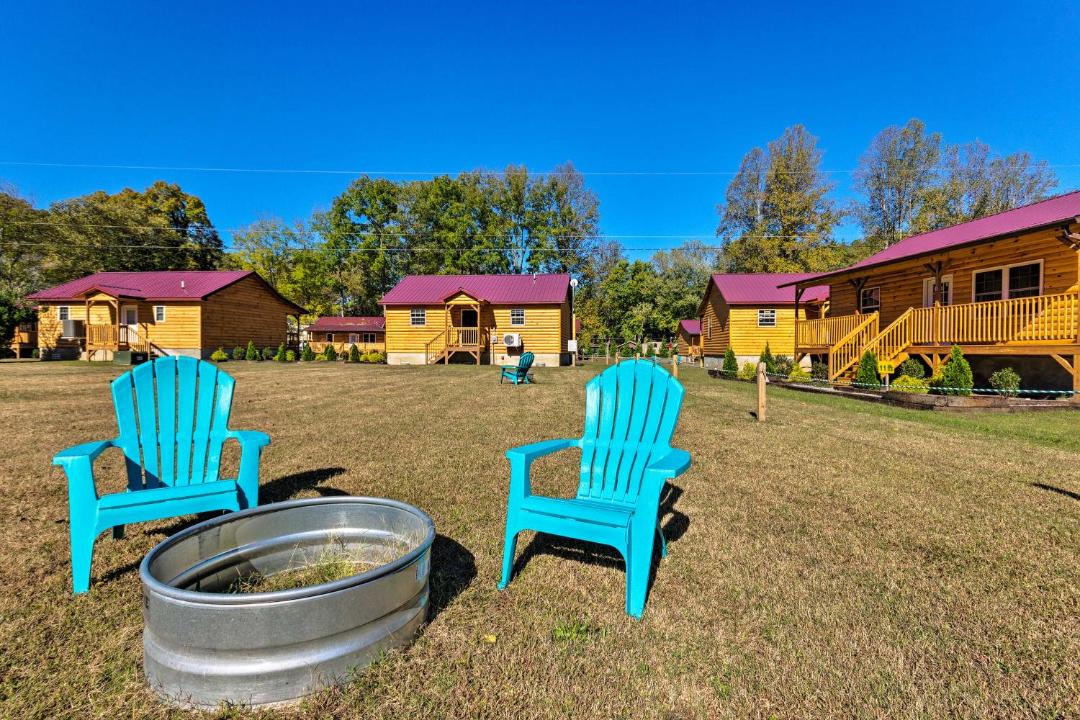 Photo of Others in Cherokee