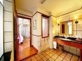 Photo of Bathroom in Taman Tanjung