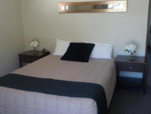 Photo of Others in Fenton Street