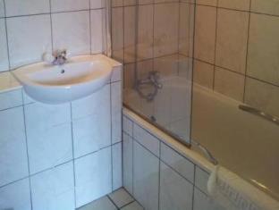 Photo of Bathroom in Abingdon