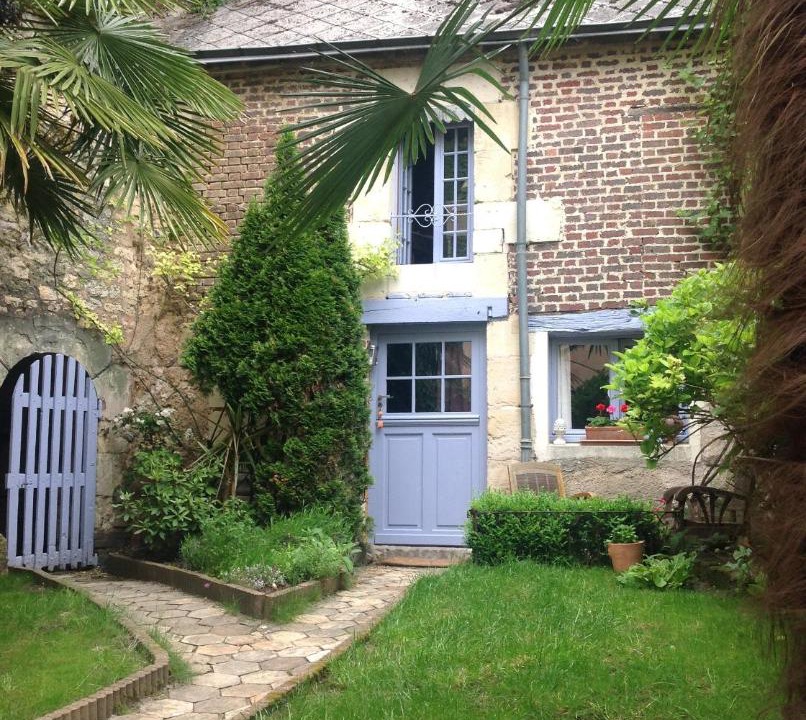 Photo of Others in Troo