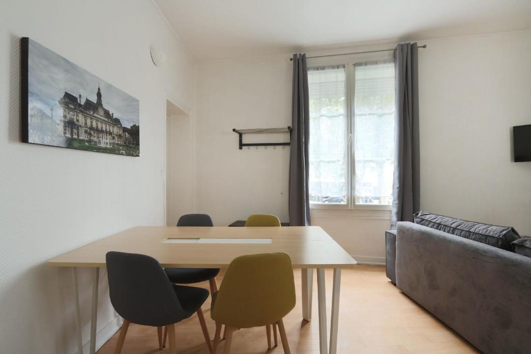 Photo of Livingroom in Tours City Centre