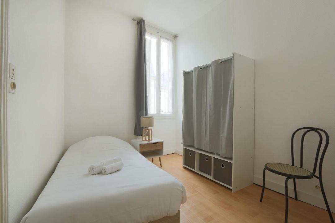 Photo of Bedroom in Tours City Centre
