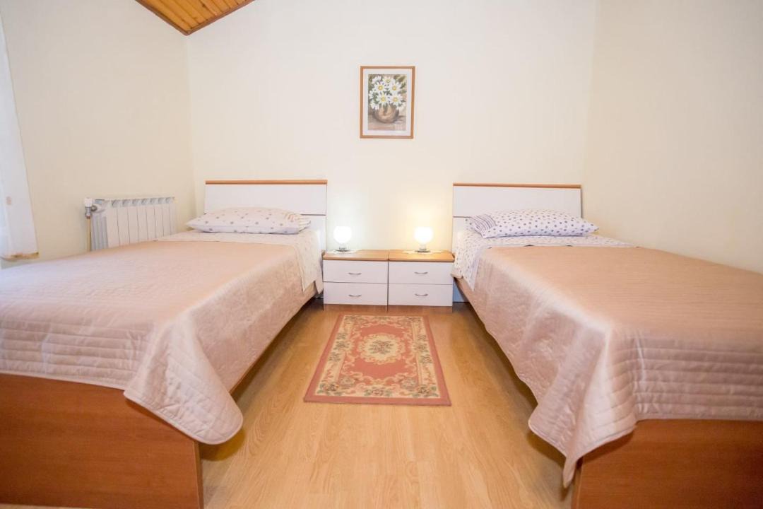 Photo of Bedroom in Tar