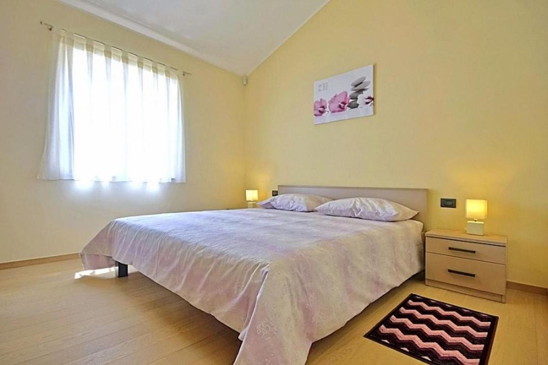Photo of Bedroom in Katun