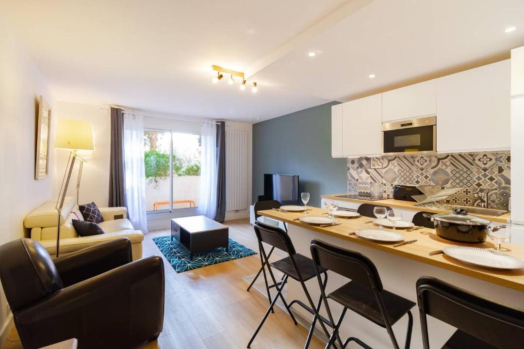 Photo of Livingroom in Minimes - Barriere de Paris