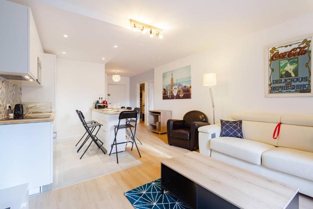 Photo of Livingroom in Minimes - Barriere de Paris