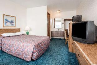 Photo of Others in Boardman