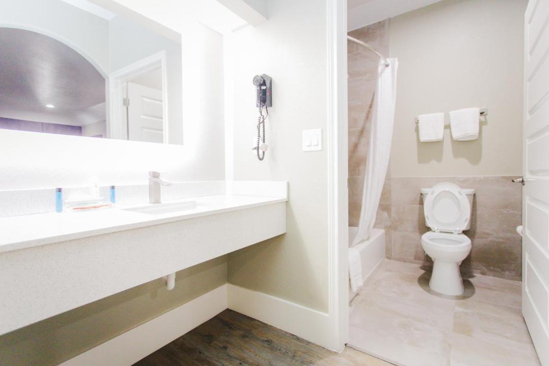 Photo of Bathroom in Spring Branch West