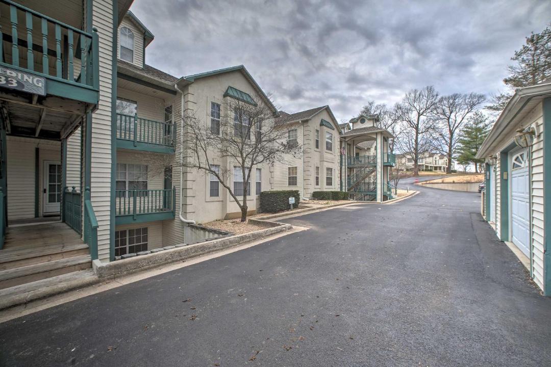 Photo of Buildings in Table Rock