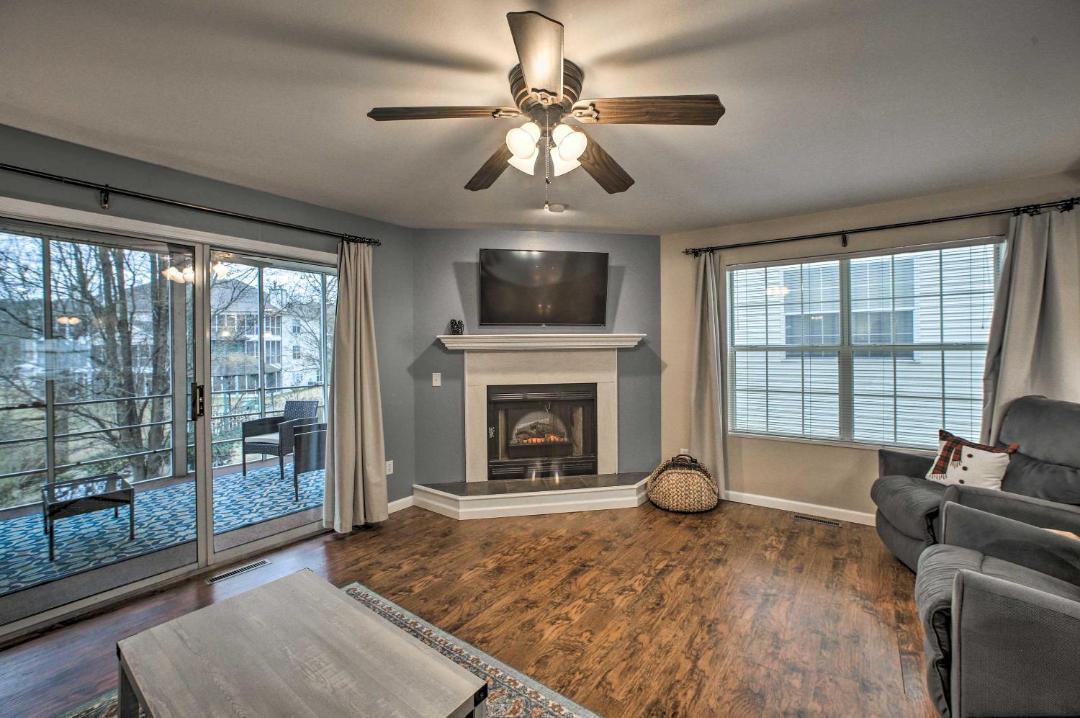 Photo of Livingroom in Table Rock