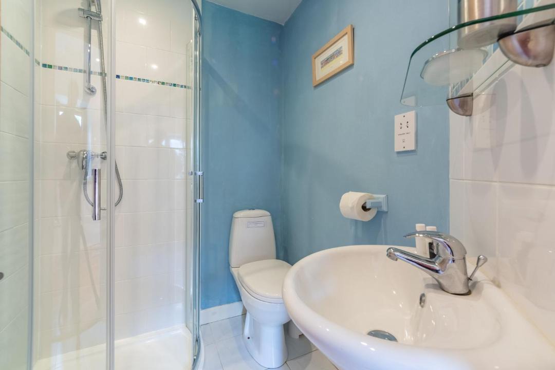 Photo of Bathroom in Wadebridge