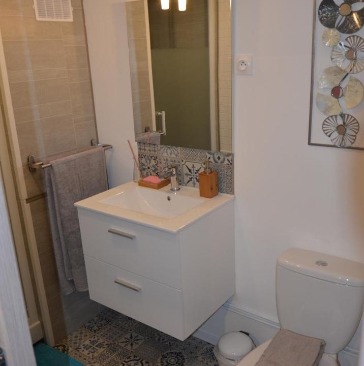 Photo of Bathroom in Ouistreham
