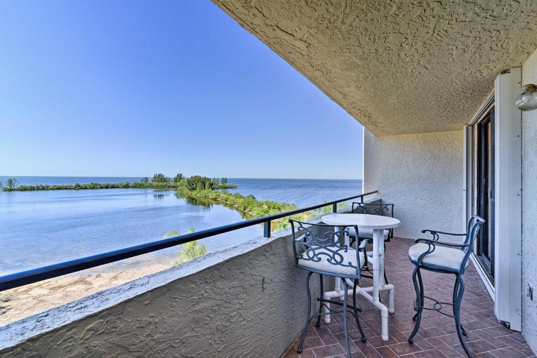 Photo of Patio Balcony in Hudson