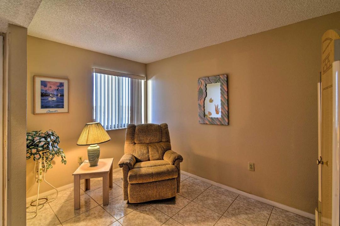 Photo of Livingroom in Hudson