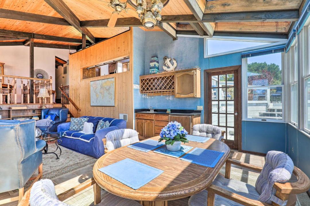 Photo of Others in Manchester