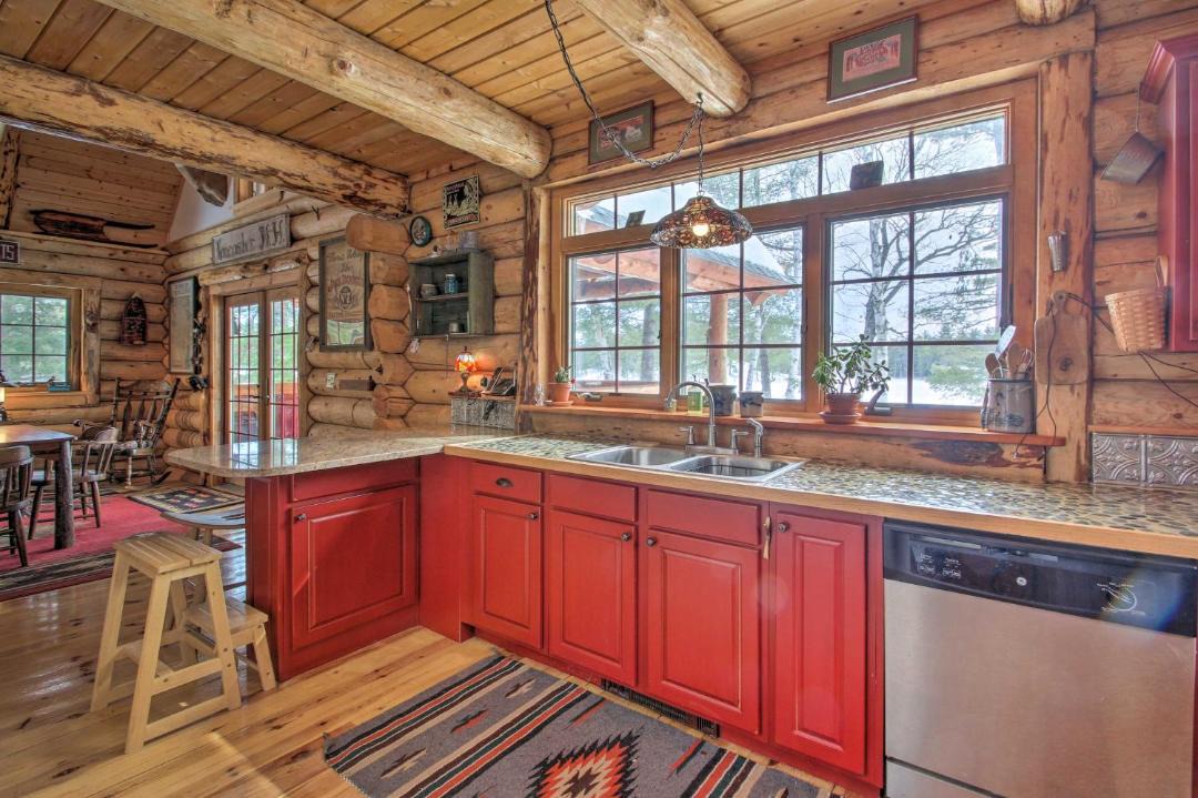 Photo of Others in Center Conway