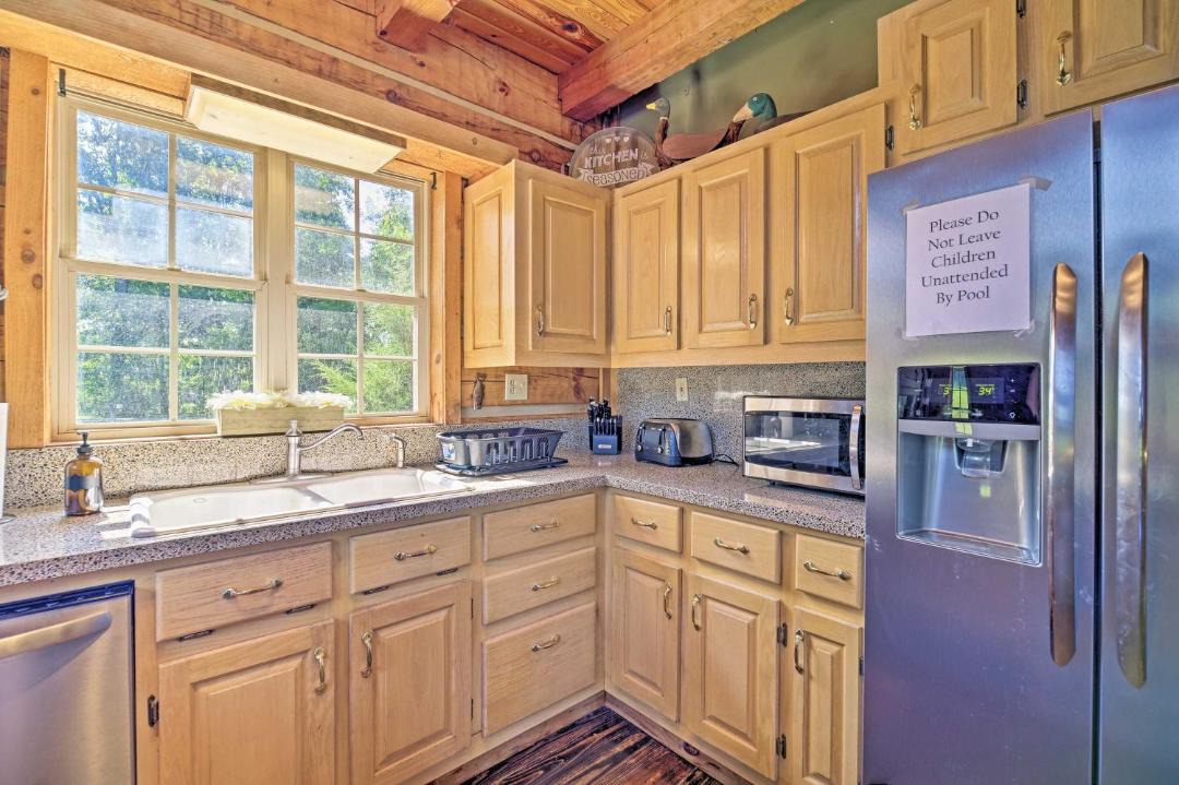 Photo of Kitchen in Bean Station