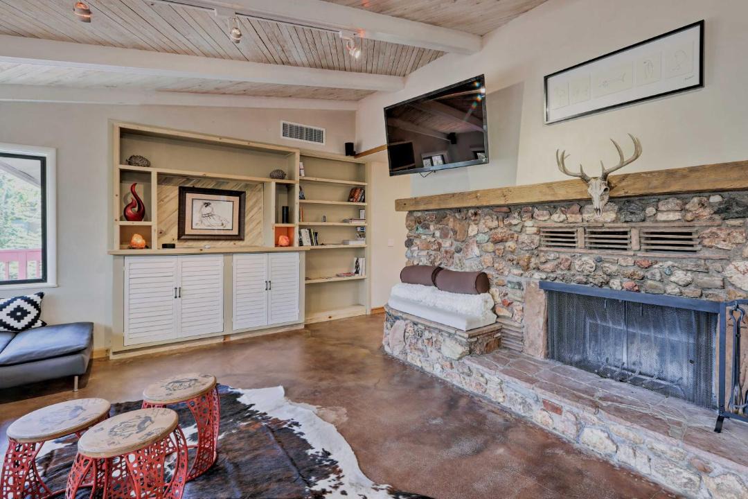 Photo of Livingroom in Sedona