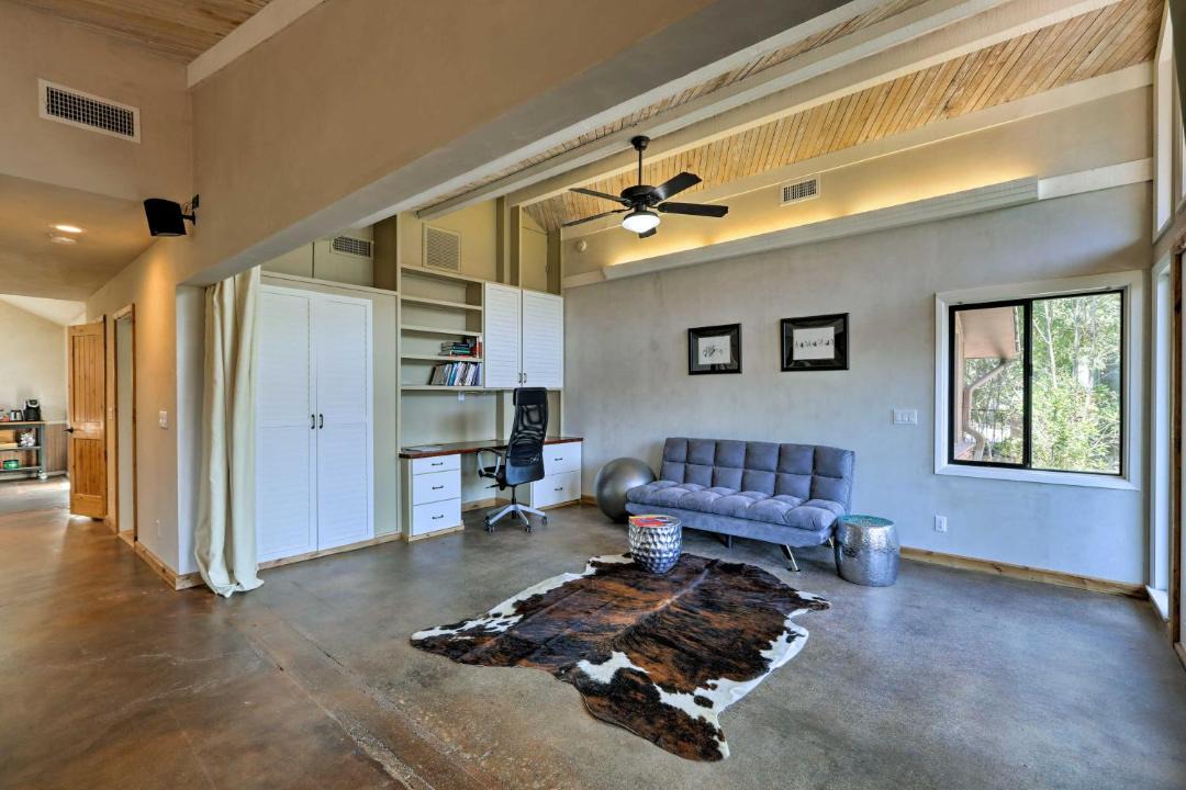 Photo of Livingroom in Sedona