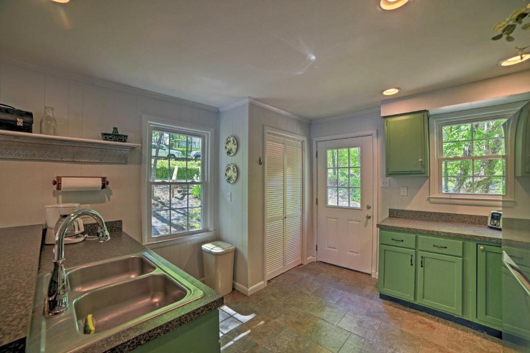 Photo of Others in Harrison