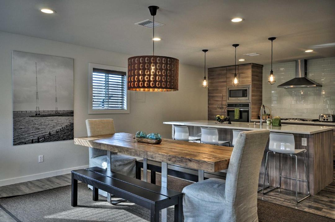 Photo of Others in Astoria