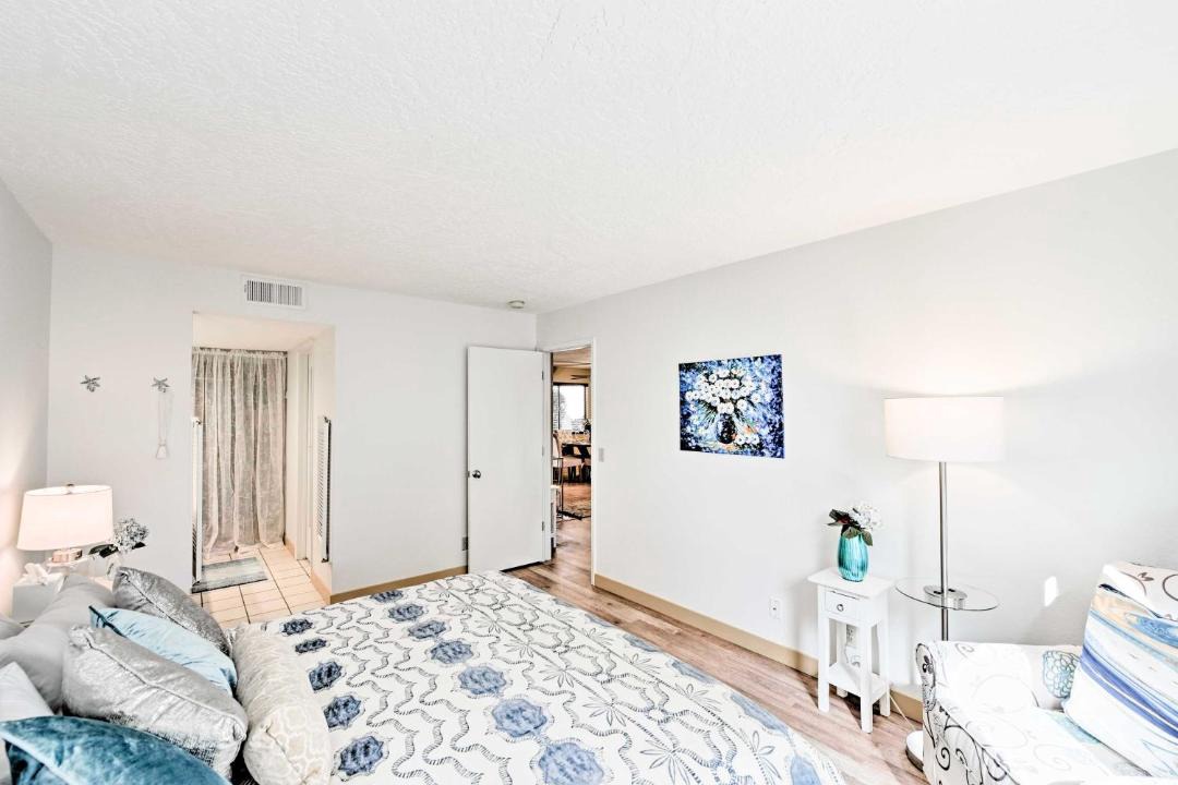 Photo of Bedroom in Oak Creek