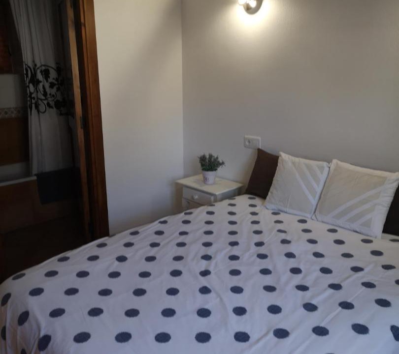 Photo of Bedroom in Linsoles