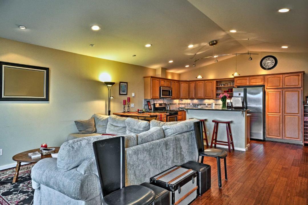 Photo of Others in Newport