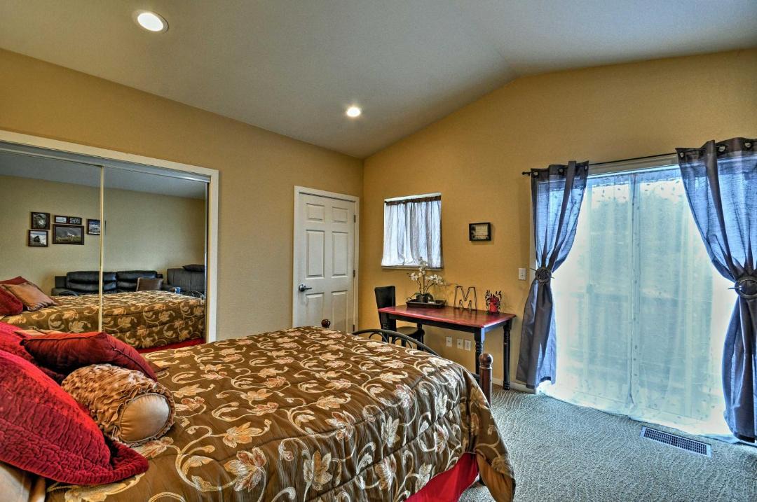 Photo of Others in Newport