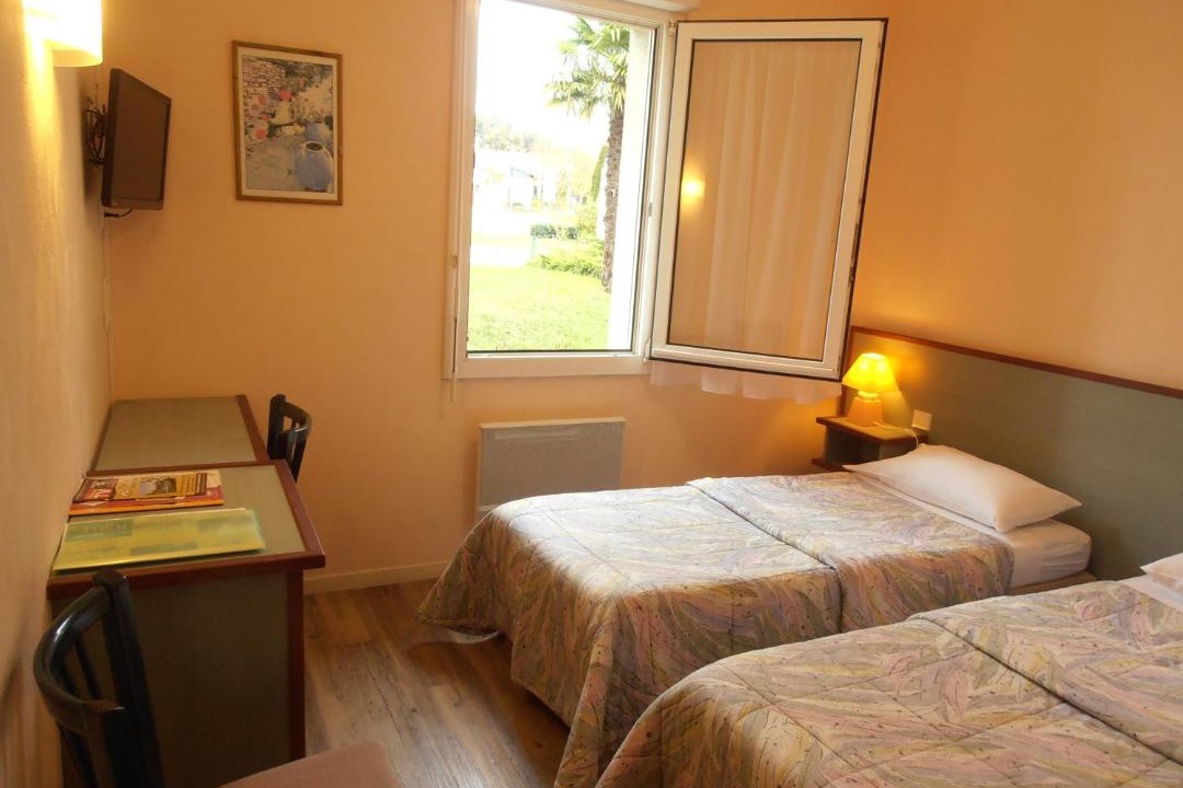 Photo of Others in Bas-Mauco