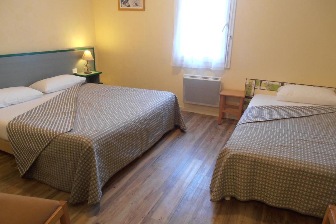 Photo of Bedroom in Bas-Mauco