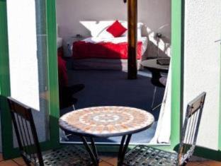 Photo of Patio Balcony in Greenlane - Ellerslie