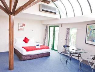 Photo of Others in Greenlane - Ellerslie