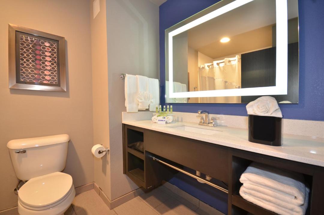 Photo of Bathroom in South Oklahoma City