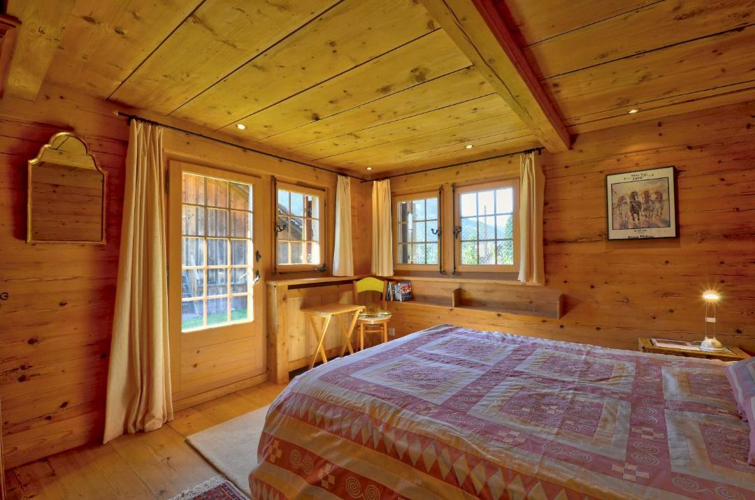 Photo of Bedroom in Rougemont