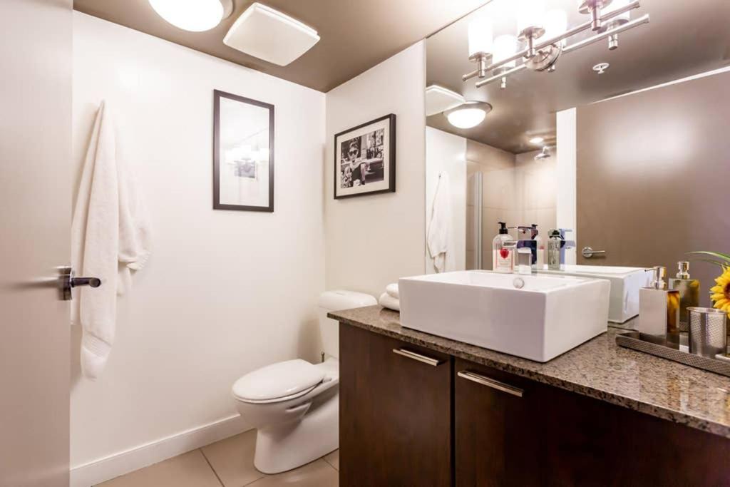 Photo of Bathroom in Victoria Park