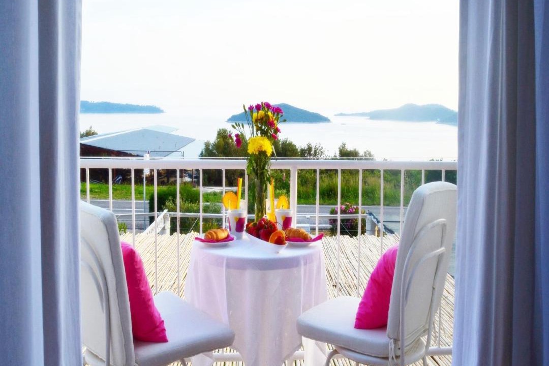 Photo of Patio Balcony in Brsecine