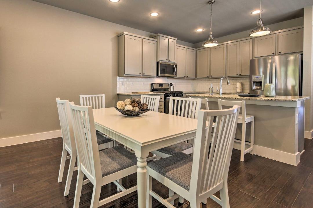 Photo of Kitchen in Mahncke Park