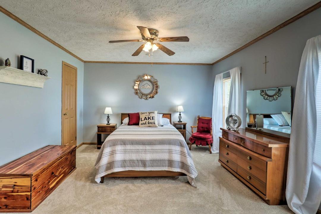 Photo of Bedroom in Town of Yates